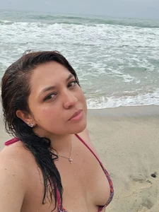 Paula_And Public Hình 4