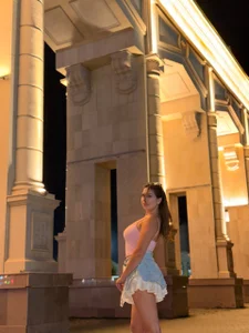ChloeRicc 🌃 Immagine  4