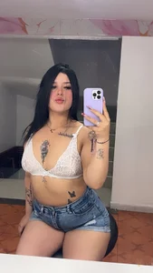 Karol-Messy_ YOUR FAVORITE GIRL 😍💋 slika