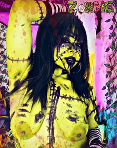 Kuromii_のZOMBIE GIRL🖤🧟‍♀️の 4枚の写真
