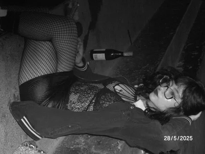 Lia_Carter_ ☾ Pic 3