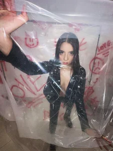 _noahjones BAD GIRL Foto 4