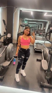 I love going to the gym 🏋️ de jessymorgan_  Imagens