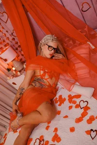 Valentino_moretti: HAPPY VALENTINE'S DAY❤️👅 ( 5 фото)