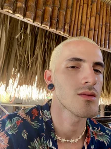 jeff_cubelのmeの 9枚の写真