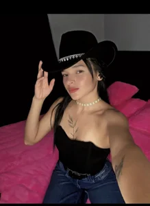 _shantal_smith kullanıcısının 🖤💫 albümü -  3 fotoğraf