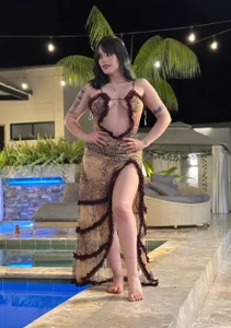 AlissonLopez_ Look at me as if you were going to lose control....🔥 Pic 2