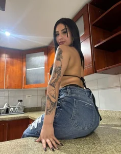 luna_sofya_s XXX nøgenfoto 4