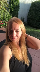 MadaHoney Public Poză 2