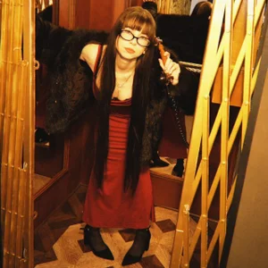 NanaCut1e Hot Moments Foto