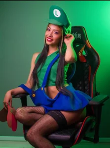 Zdjęcia toxxxic_cams luigi:  3