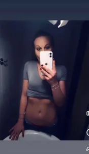 én