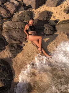 Lustfull_Trans Let waves touch your feet Hình 2