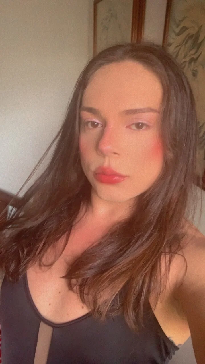 Трендове зображення  8648 Miasinclare