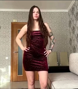 AkikoAnkrom Dress Foto 5