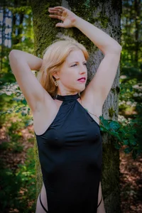 Moistdevil Im Forst Poză 3