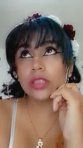 pinky_violeta face Immagine  4