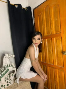 Raffa_ella69 Lady in White slika 3