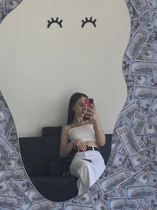 ElisameoW IT'S ME) Kuva 5