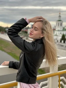 Public od KristinaDanes  5 snímek