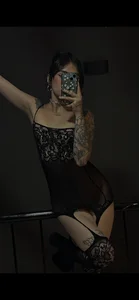 New photos🎀🥰 de Lia_Sommer_  2 Imagens