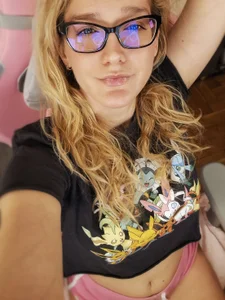 NicoleFaith Hello Immagine  2