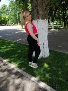 Perfect_Goddess69 in the park 사진 2