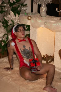 Giordano_Russo Christmas 2023 Pic 9