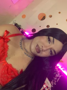 Cute_Emperatriz Sexy Empera Red  4টি ছবি