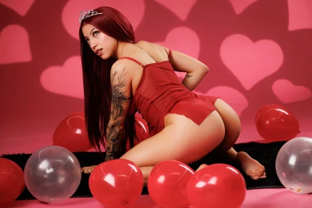 IsabelaWhiteRed Kiss Fantasy图片 5