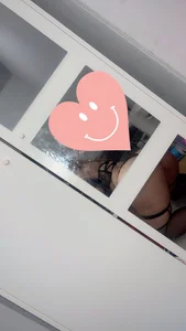 MaddyCherryX Public Foto 7