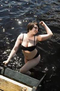 Lily_Marlin summer vibe Pic 9