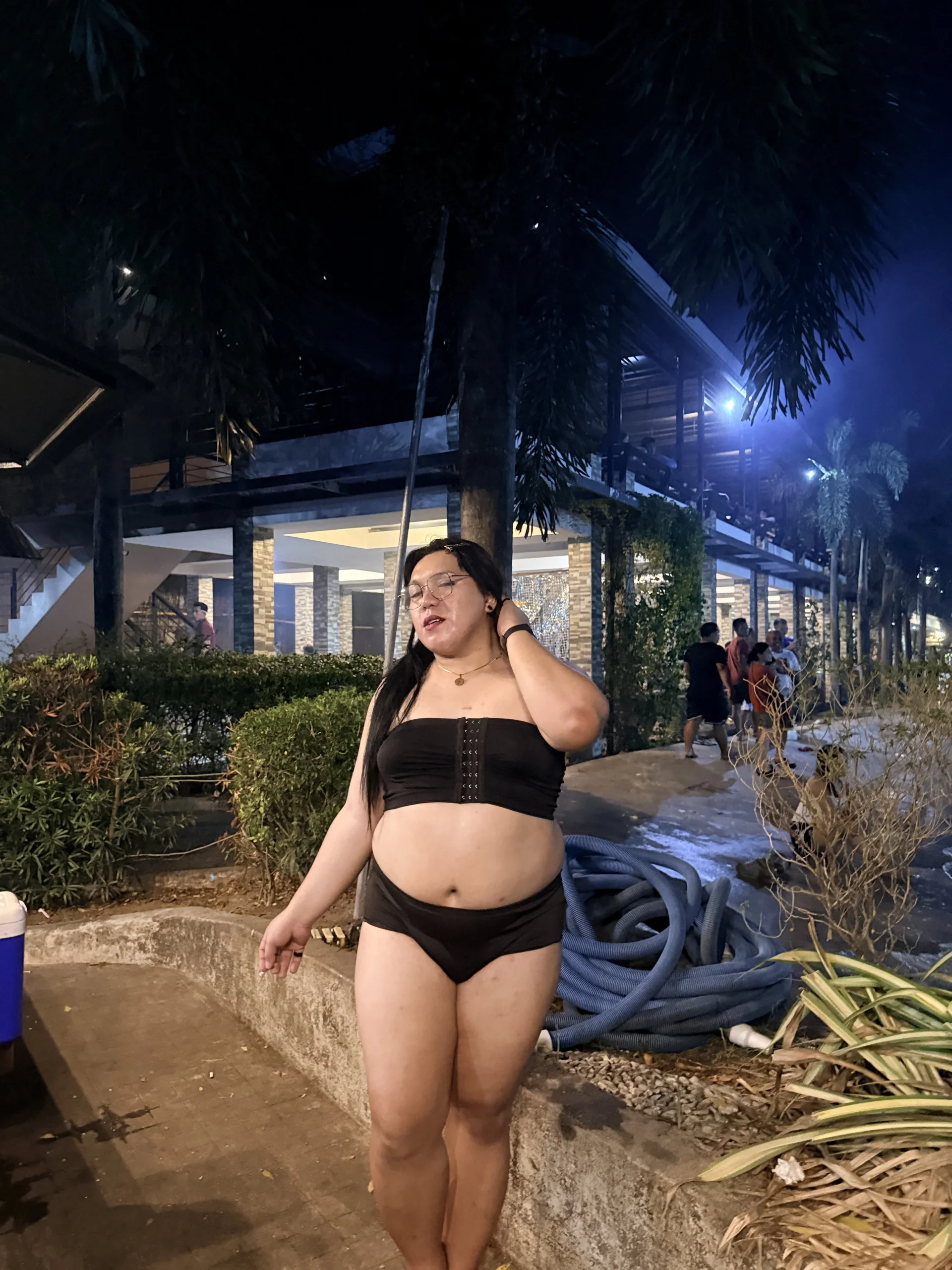 HotAsianAlbin19 Public Fotka