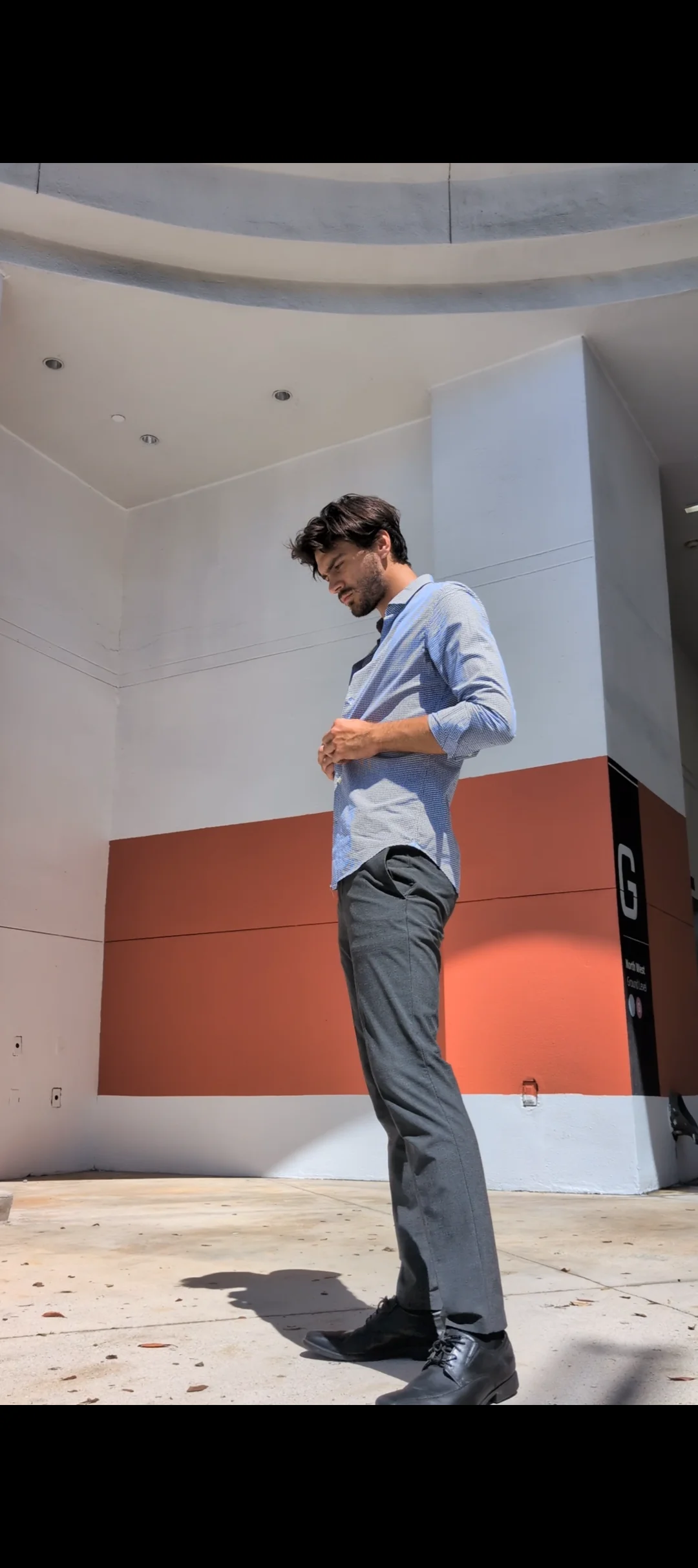 Seth_Crown Dressed Up Model зображення