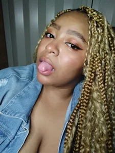 Public de Fenty_melo Foto 4