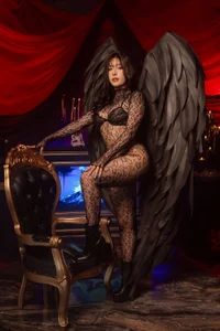 SarahMiler_ Black Feathers’ Lust 🌑🖤 Pic 4