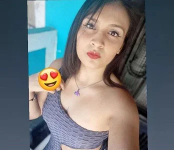 Cami_carvajal Public Pic