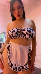 Eva_Grace_ Holy Cow! 🍓🐮 Pic 3