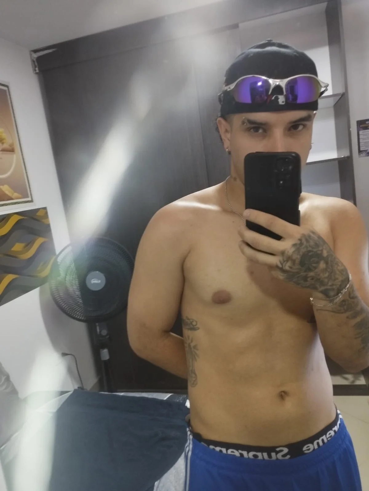 Foto  7876 de Leon_Hotx – em alta