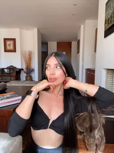 cynthia_ch Public Immagine 