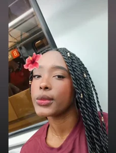 Yara_Shinne Public Εικόνα 4