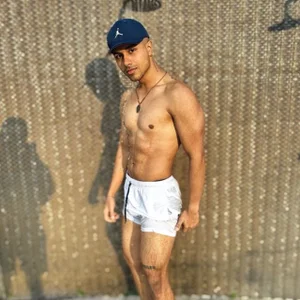 liam_collins21: Sunny day ( фото)