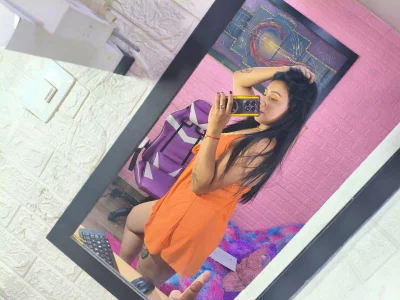 Zdjęcia Nyra_Queen Honey 👑:  2