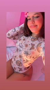 Violett_24__ Public Pic 3