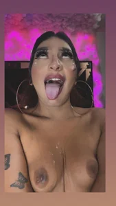 BriannaTS_and_David kullanıcısının Cum in my tits🥵 albümü -  fotoğraf