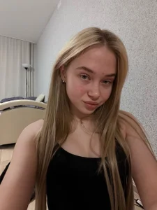 Lina_Banks Need your kisses Pic 7