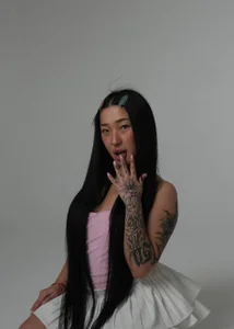 EIeniVanwart: Light photo shoot in a skirt ( 4 фото)