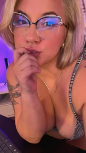 hollie_joliie Public Foto