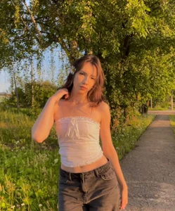 KirstieHower Public Immagine  3