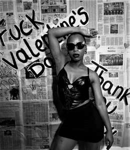 Valentine's Day? 🖤 de Coco_Kiss  4 photos